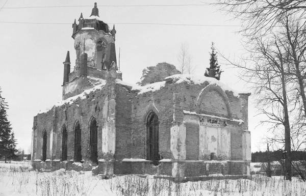 Строгоновы. 500 лет рода. Выше только цари