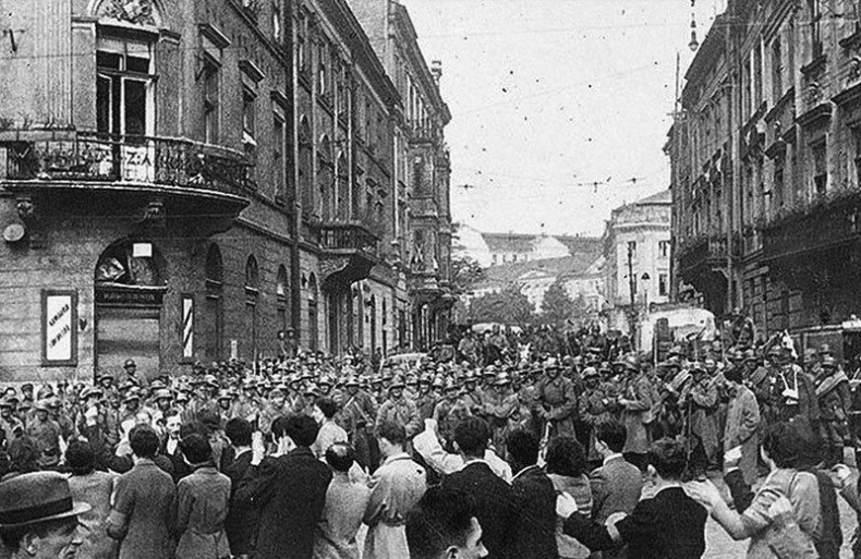 Еврейское счастье Арона-Сапожника. Сапоги для Парада Победы