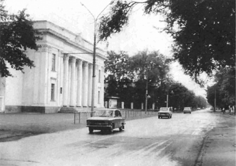 Хроника рядового разведчика. Фронтовая разведка в годы Великой Отечественной войны. 1943-1945 гг