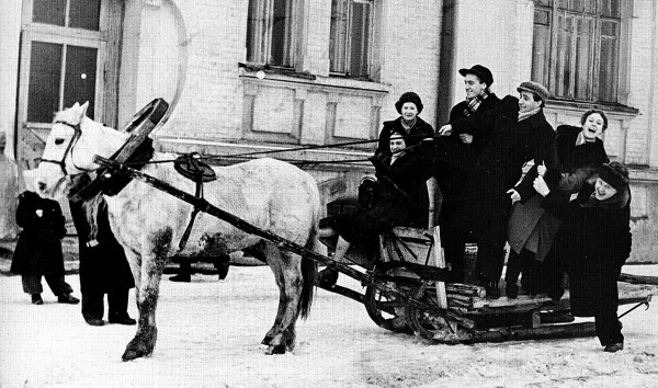 Жизнь в балете. Семейные хроники Плисецких и Мессереров