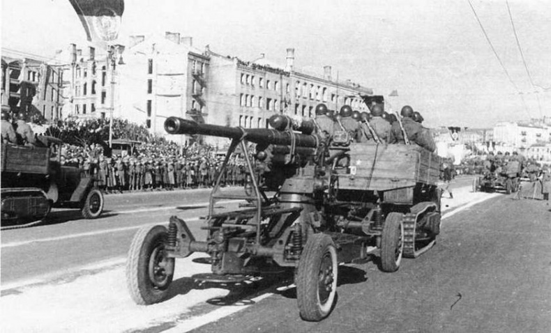 Артиллерийские тягачи Красной Армии. Часть 1