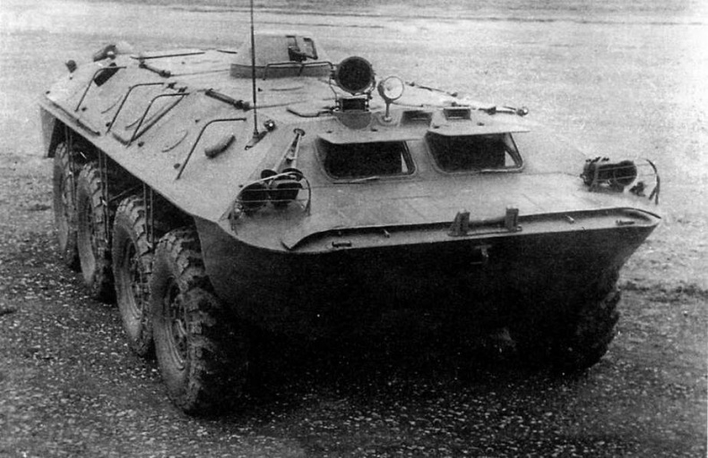 Бронетранспортер БТР-152