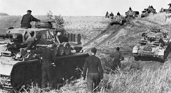 Средний танк PZ.IV. «Рабочая лошадка» Панцерваффе