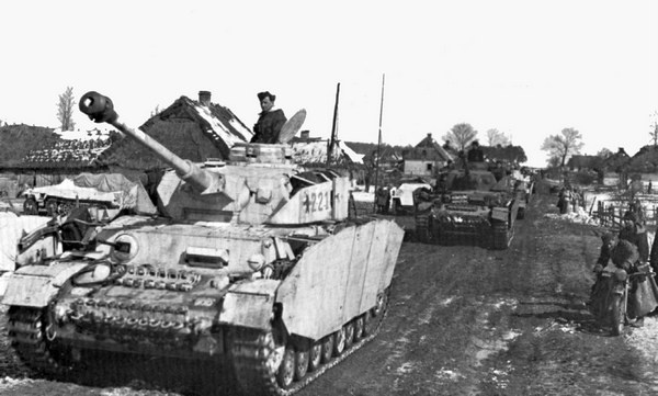 Средний танк PZ.IV. «Рабочая лошадка» Панцерваффе