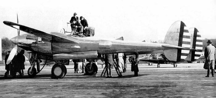 Истребитель-«молния» P-38 «Лайтнинг»