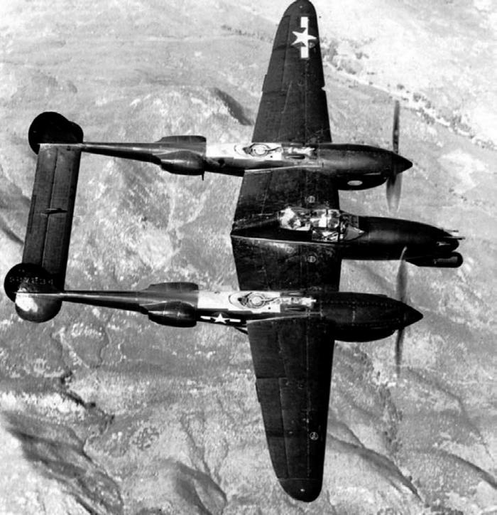 Истребитель-«молния» P-38 «Лайтнинг»