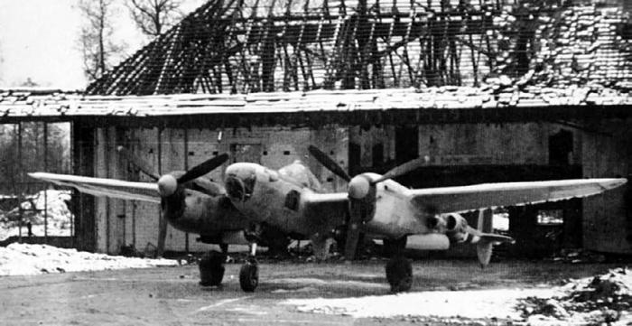 Истребитель-«молния» P-38 «Лайтнинг»