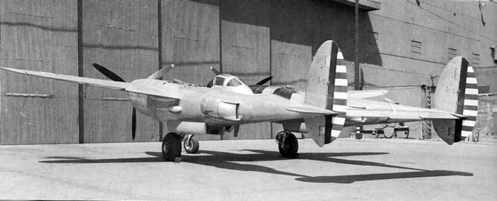 Истребитель-«молния» P-38 «Лайтнинг»